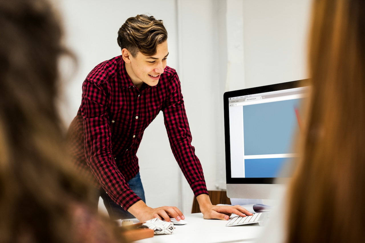 Should Your Lead Magnet Solve One Problem or Several?